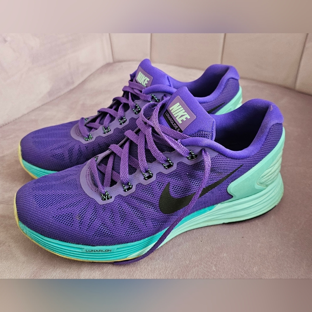 Grape and Teal Nike Lunaglide 6 Runners Size 7 *Read Description*